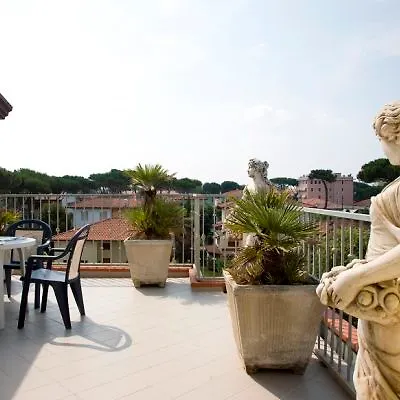 Hotel Fortunella Lido di Camaiore 3*,
