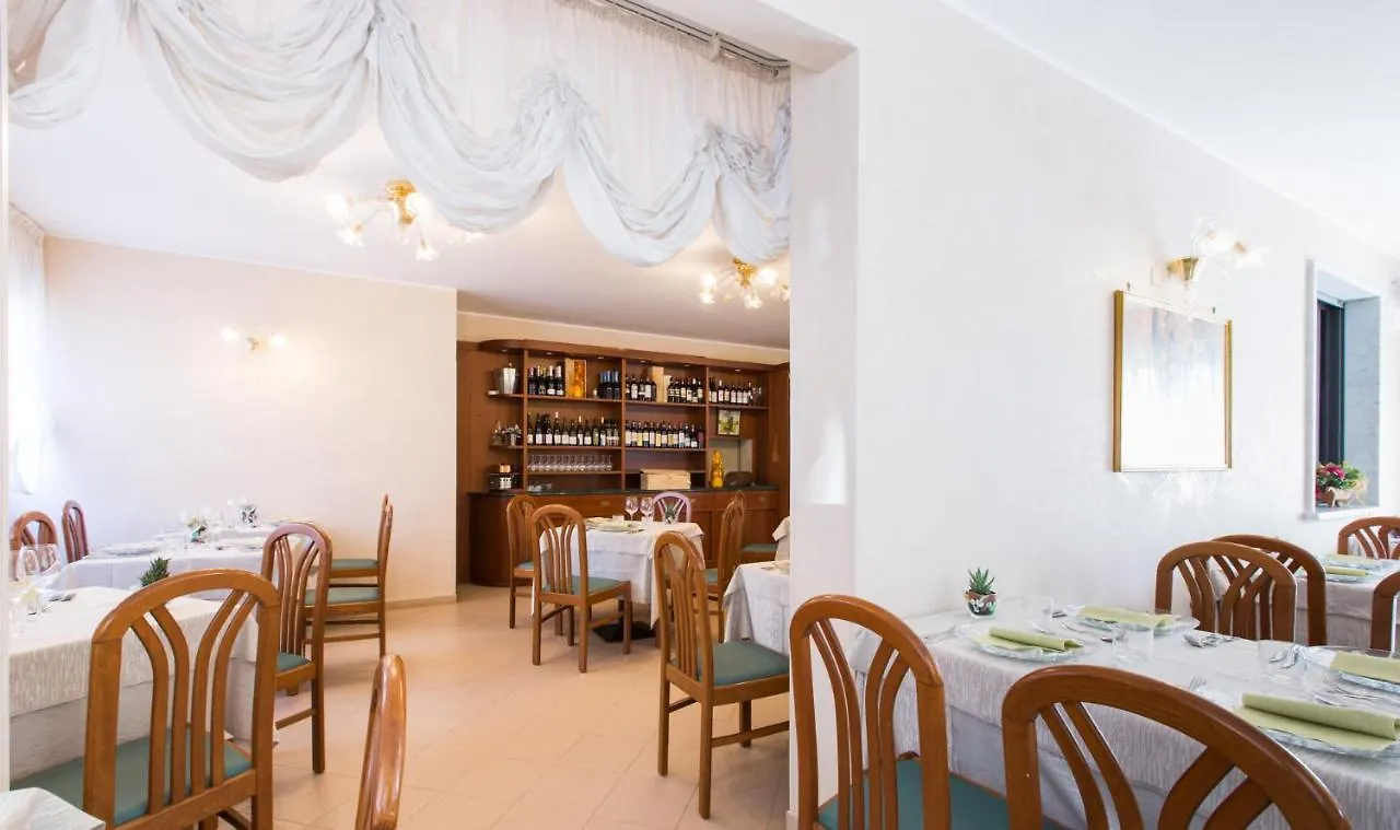 Hotel Fortunella Lido di Camaiore Italien